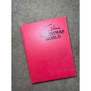 Hardcover Book:‎ Erica Wilson's Christmas World
